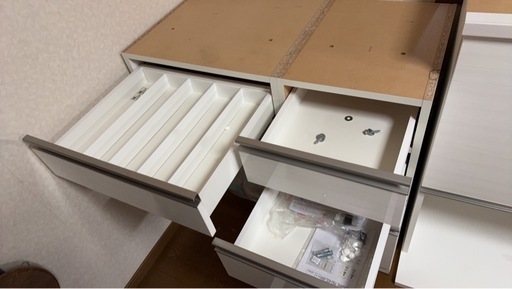 （決まりました！）（美品）キッチンボード