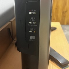 液晶テレビ(REGZA  42ZH7000 )とテレビ台の画像