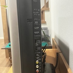 液晶テレビ(REGZA  42ZH7000 )とテレビ台の画像