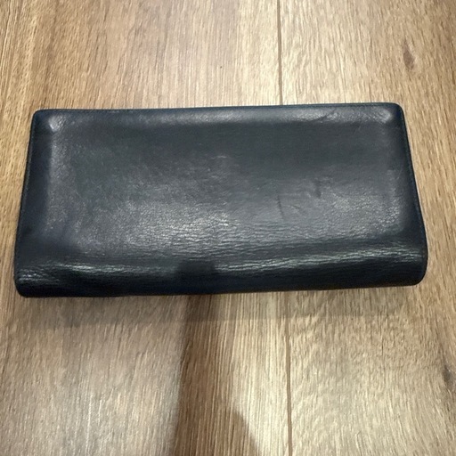 カルティエ　Cartier 長財布
