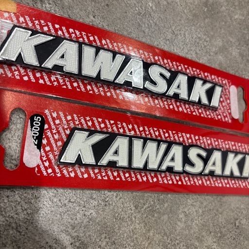 カワサキエンブレム (ito) 万博記念公園のカワサキの中古あげます