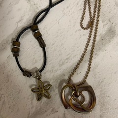 ネックレスまとめ売りの画像