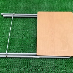 折りたたみ式　テーブル　デスク①の画像