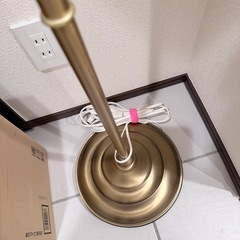 IKEA イケア　オースティード　フロアランプ　真鍮　ホワイトの画像
