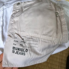 レディース　白ジーンズの画像