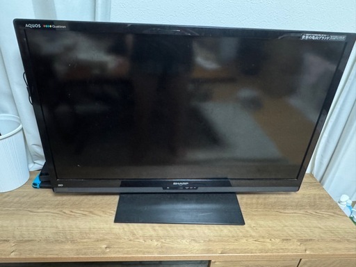 32型　AQUOSテレビ