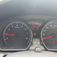 日産 ノート シルバー 2017年(平成29年)の画像
