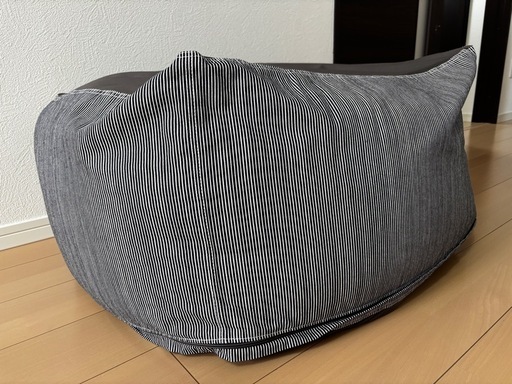 無印良品　ビーズクッション