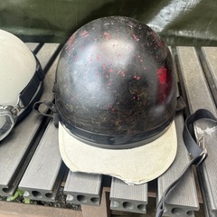 ヘルメットの画像