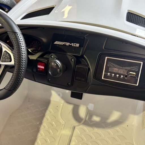 5/4, 5/5 引取希望 メルセデス・ベンツ AMG GT R 子供用 電動乗用ラジコンカー