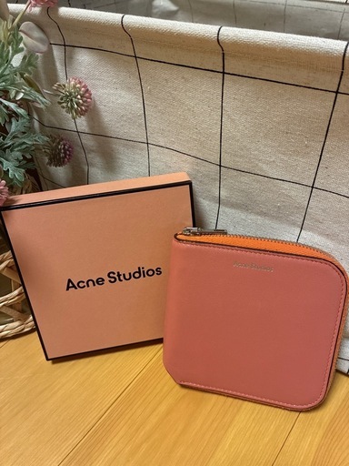 ACNE STUDIOS |  アクネストゥディオズ 折りたたみ財布USED
