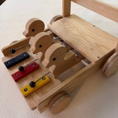 木製　手押し車　あひるのカタカタ車の画像