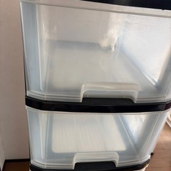 決定　衣装ケースの画像