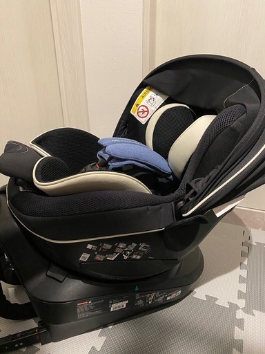 （取引中）美品　ISOFIX チャイルドシート　エールべべ　クルット5i グランス