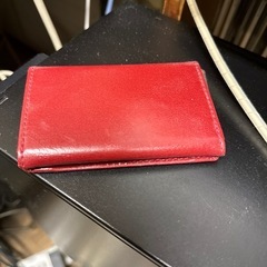 赤のカードケース　傷み少しありの画像