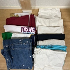 【商談中】子供用靴下、大人用衣類の画像