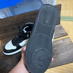 スニーカーの画像