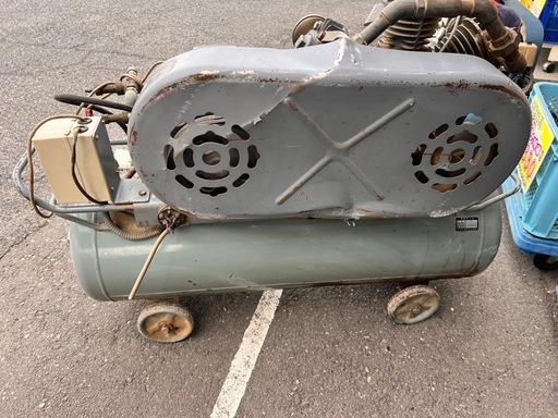 日立 コンプレッサー ベビコン 中古 動作未確認 200V 2.2kw 3馬力 常圧 一般圧 【11161512
】　