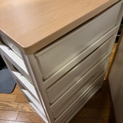 引き出し4段　衣装ケース①の画像