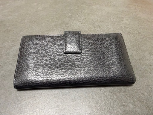 GUCCI レザー長財布