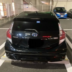 プリウスアクアの画像