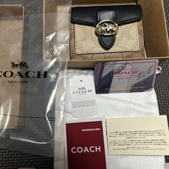coach折りたたみ財布未使用の画像