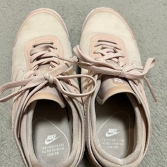 NIKE ナイキ　レディース　スニーカー　23cmの画像