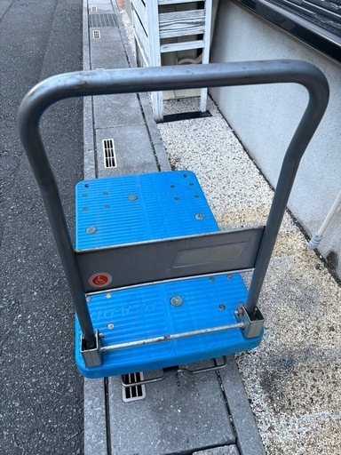 カナツー台車ストッパー付き