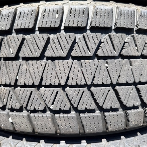 235/60R18 BRIDGESTONE BLIZZAK DM-V3
