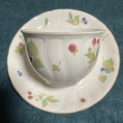 カップ＆ソーサ5客セット(ノリタケ、たち吉)の画像