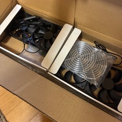 スズキ エブリィバン DA17V エブリィワゴン DA17W ウインドーバグファン 4連 換気ファン 車中泊用 車内用の画像