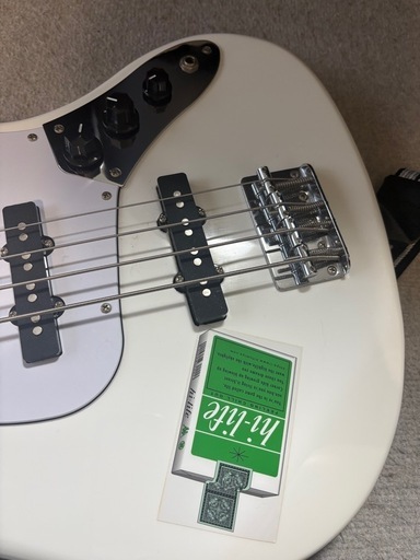 BUSKER'S エレキベース ホワイト 未使用