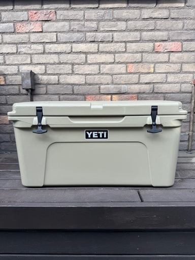 YETI Tundra 65