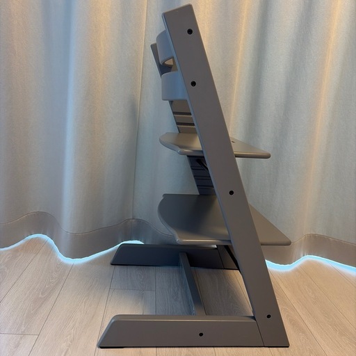 STOKKE  トリップトラップ　ハイチェア