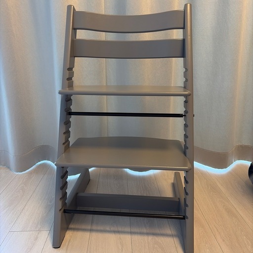 STOKKE  トリップトラップ　ハイチェア