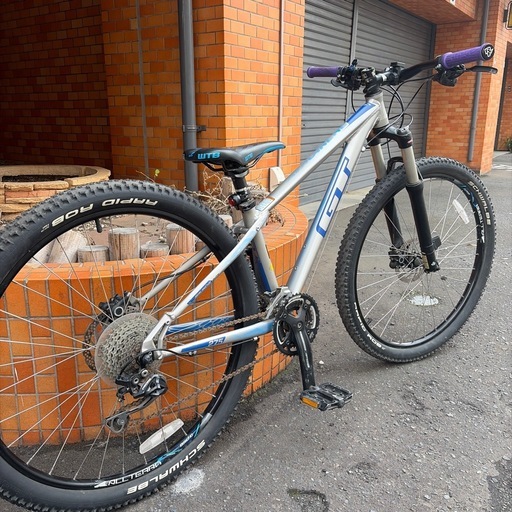 ※取引中　GT AVALANCHE ELITE 275 マウンテンバイク