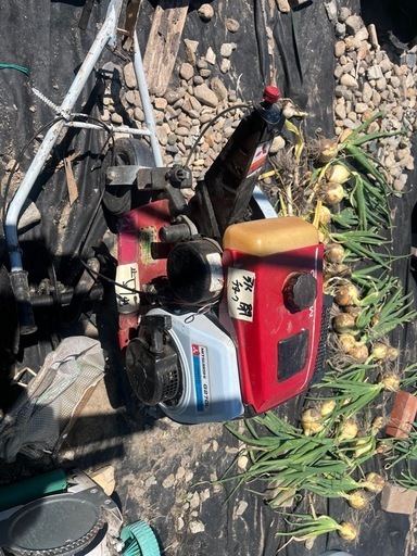 小型耕運機および除草機         ジャンク扱い