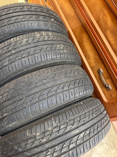 国産タイヤ　PRACTIVA イエローハット製　165/65R14 21年製　6〜7部山　4本