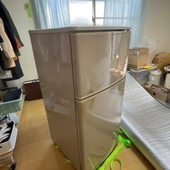 冷蔵庫の画像