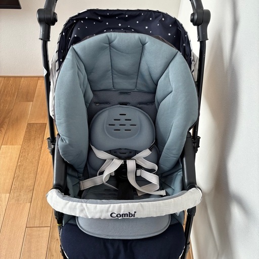 コンビ ホワイトレーベル スゴカルα 4キャス compact エッグショック HS