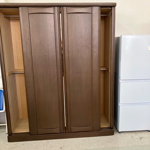 ⭐︎値下げ⭐︎坂2605-306 府中家具 3枚扉ワードローブクローゼット ハイミラー付き キズ汚れはがれ有り
