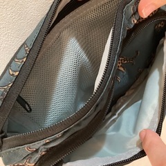 kiuのショルダーバッグの画像