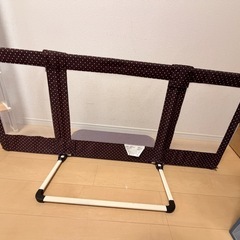 ベビーゲート 日本育児 おくだけとおせんぼM 【対応幅95-140cm】ブラウン 【2個購入いただける場合は合計額から2割引！】の画像