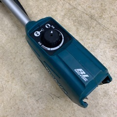 マキタ　充電式草刈機　MUR182UD【11158789】の画像