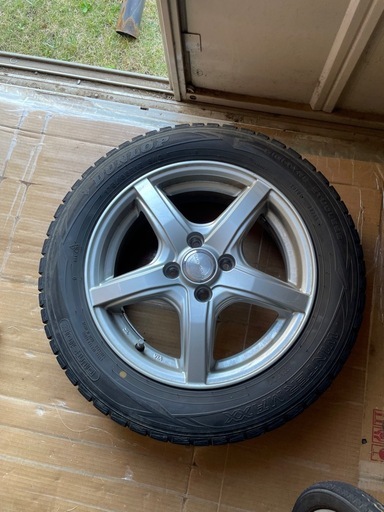 アルミ付き　スタッドレスタイヤ　175/65/R15