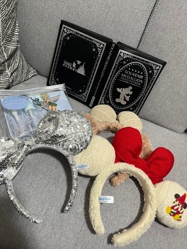 ディズニーカチューシャ、メダルセット(おまけ付き)