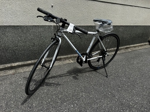 22番　全車両格安販売‼️ 700c クロスバイク　変速