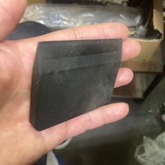 ゴム製　くさび　縦6㎝横7.8㎝くらいの画像