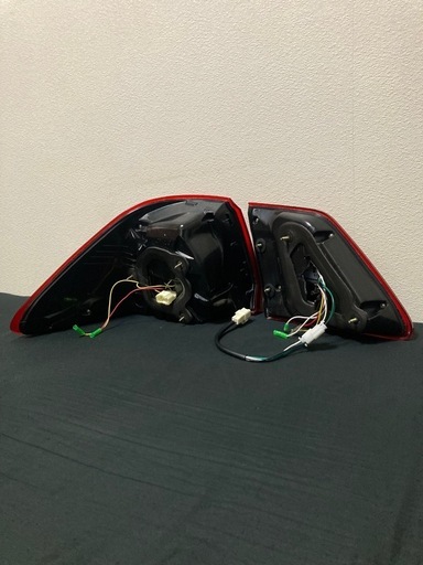 ?特価^ ^美品‼️①クラウン テールランプ