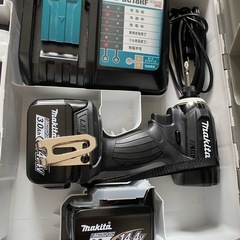 マキタのインパクトドライバーセット DC18RF Makita 工具の画像